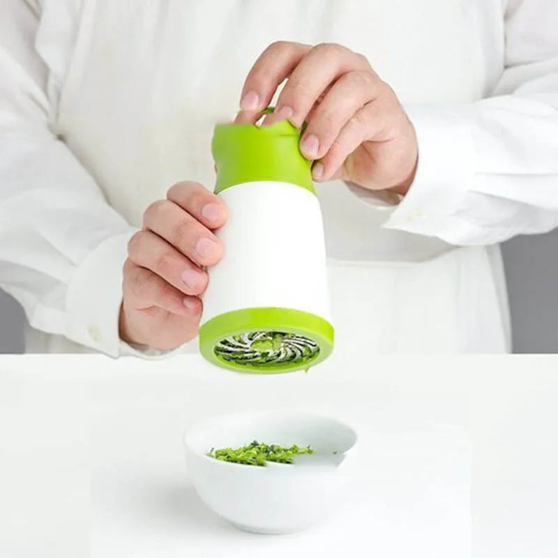 Manual Herb Grinder Stainless Steel Manual Herb Mill Vegetable Chopper Pepper Grinder Chili and Cilantro Kitchen Tool